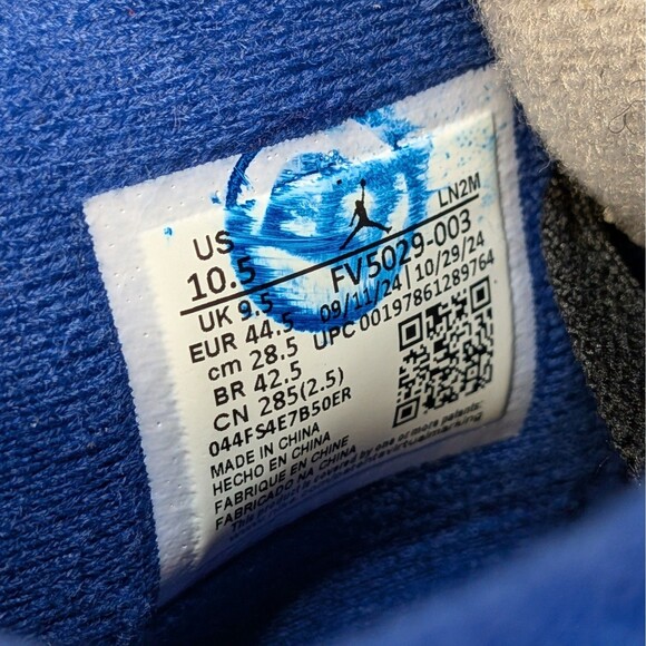 Nike Air Jordan 4 Retro Rare Air Men's 10.5 Black Red Blue FV5029-003 B-grade - Picture 8 of 11